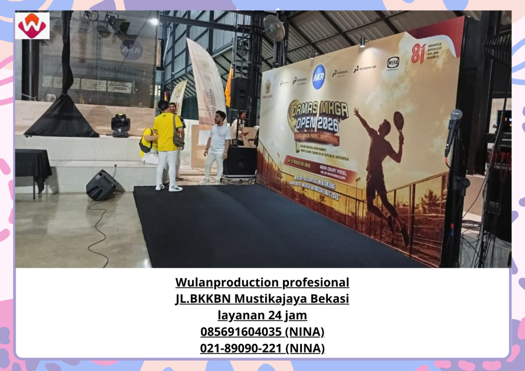 Sewa PANGGUNG Dan KARPET HITAM Lapangan Padel Halim Jakarta