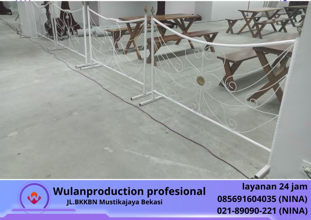 Sewa PEMBATAS VIP Putih Jakarta Pusat (No.HP 085691604035 / 021-89090-221 Nina)