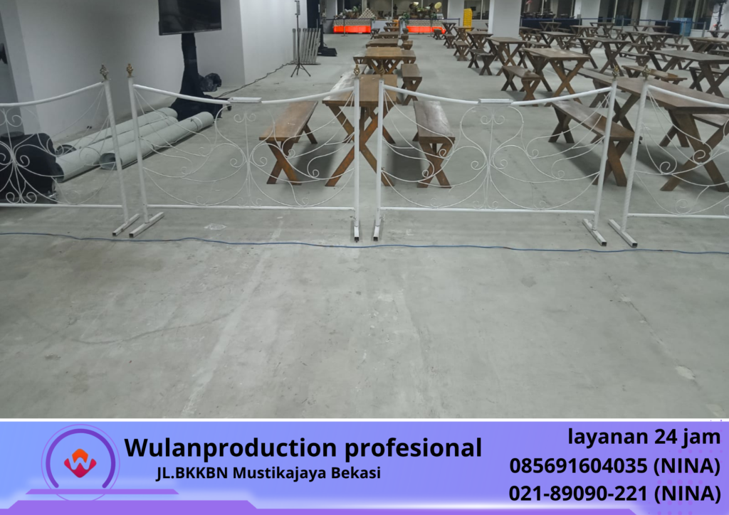 Sewa PEMBATAS VIP Putih Jakarta Pusat (No.HP 085691604035 / 021-89090-221 Nina)