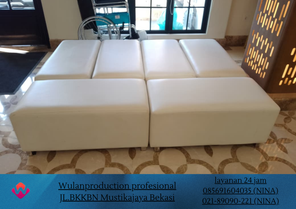 Sewa PUFF PUTIH dan KURSI CROSSBACK Bekasi (No.HP 085691604035 / 021-89090-221)